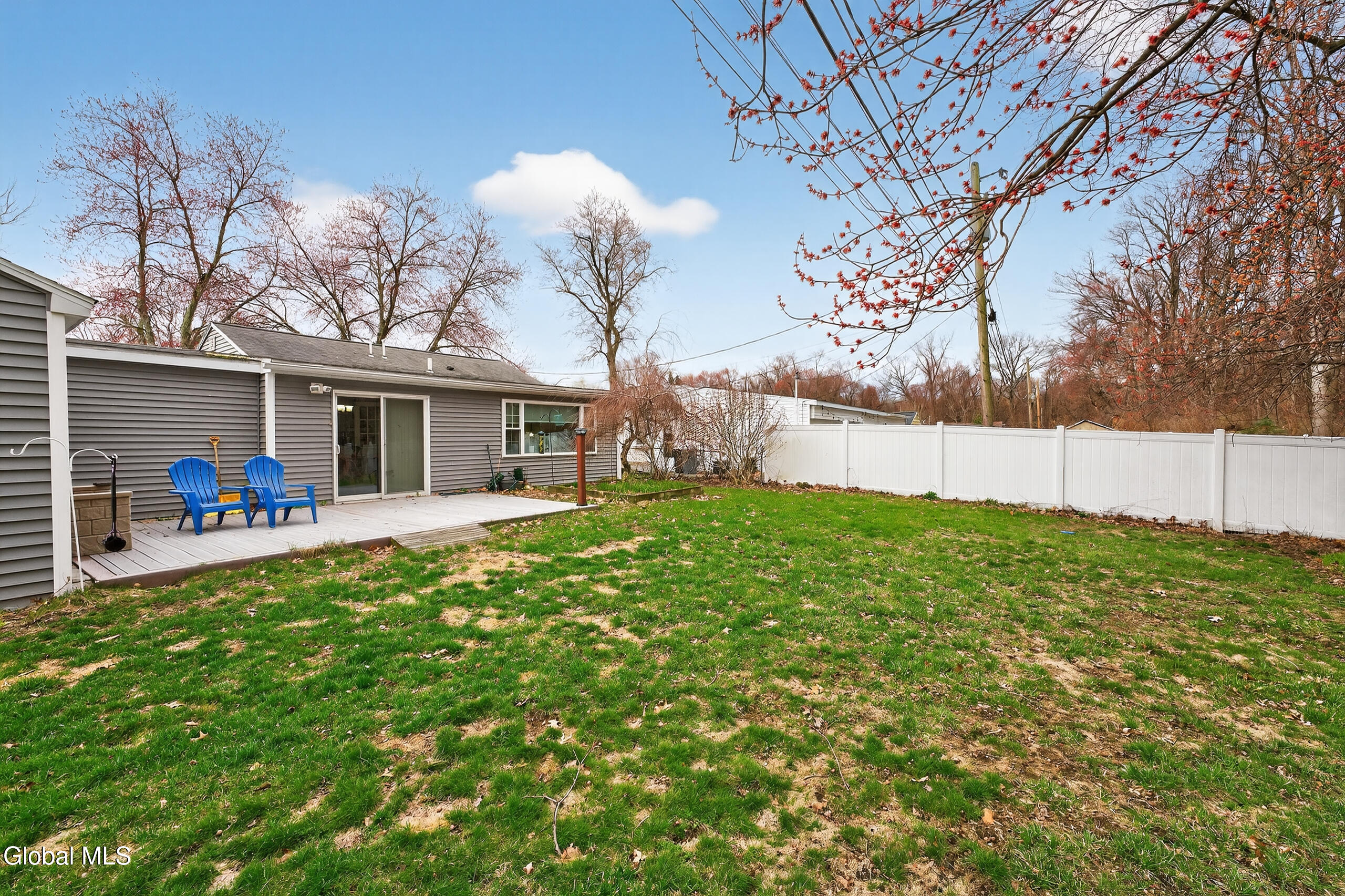 41 Vics Court Albany NY 12205