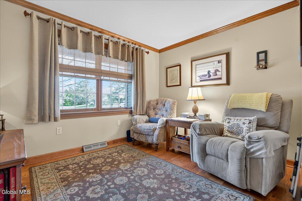 10 Timberwick Drive Clifton Park NY 12065