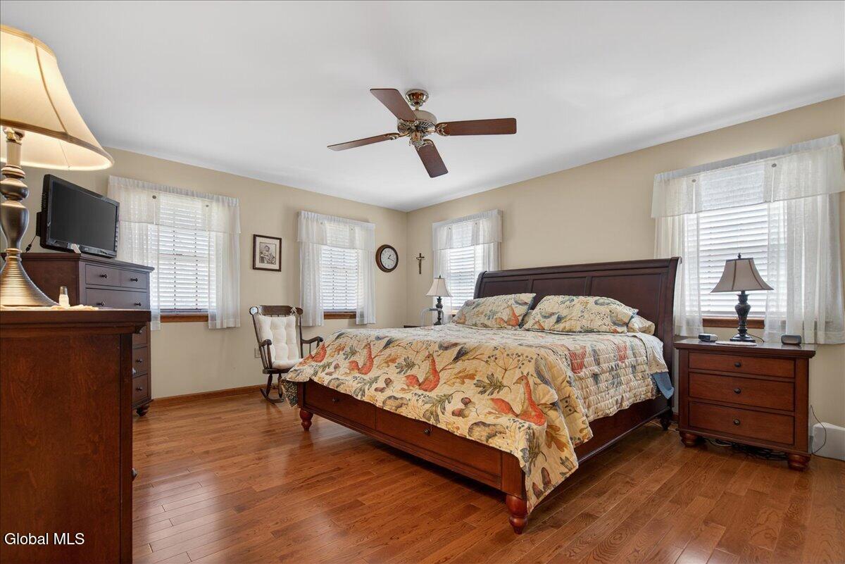 10 Timberwick Drive Clifton Park NY 12065