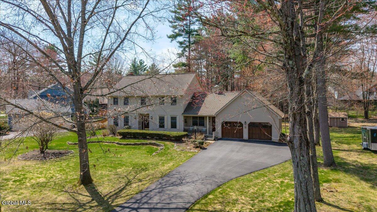 10 Timberwick Drive Clifton Park NY 12065