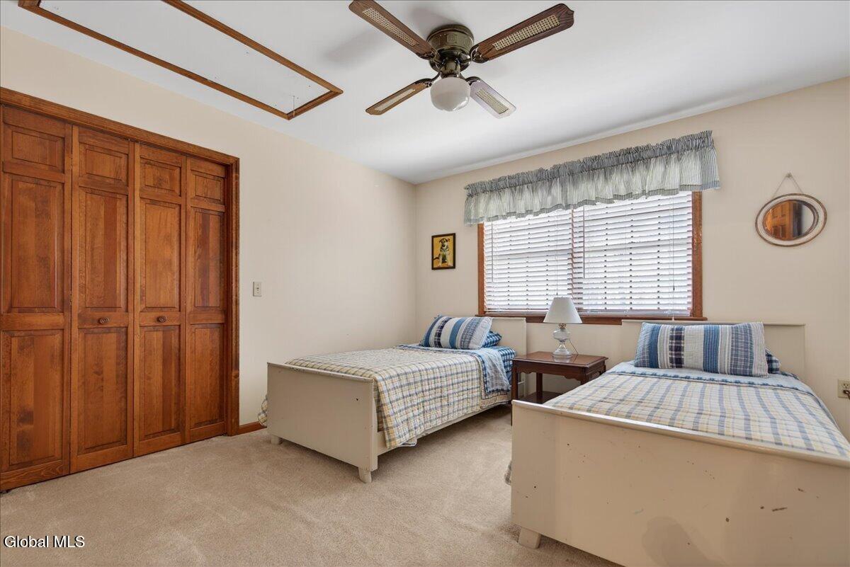 10 Timberwick Drive Clifton Park NY 12065