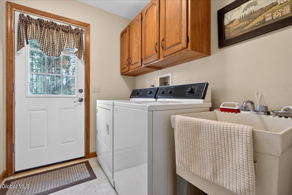 10 Timberwick Drive Clifton Park NY 12065
