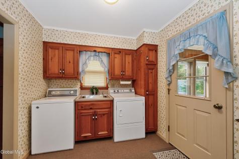 92 Kingsbury Road Burnt Hills NY 12027