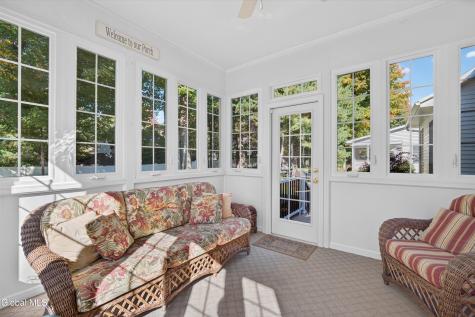 15 Julians Way Saratoga Springs NY 12866