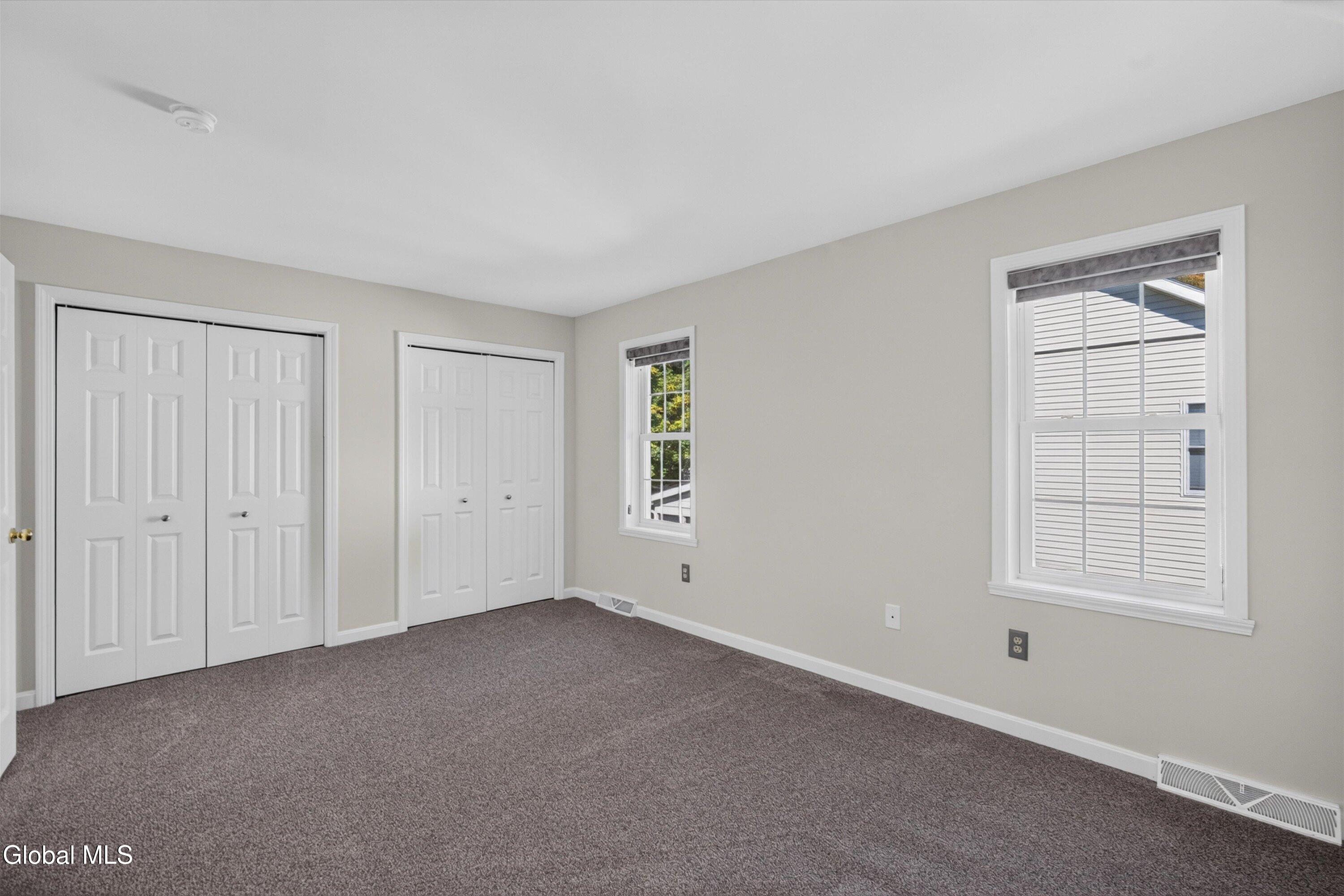 15 Julians Way Saratoga Springs NY 12866