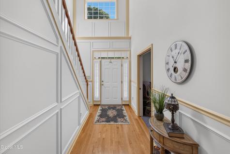 15 Julians Way Saratoga Springs NY 12866