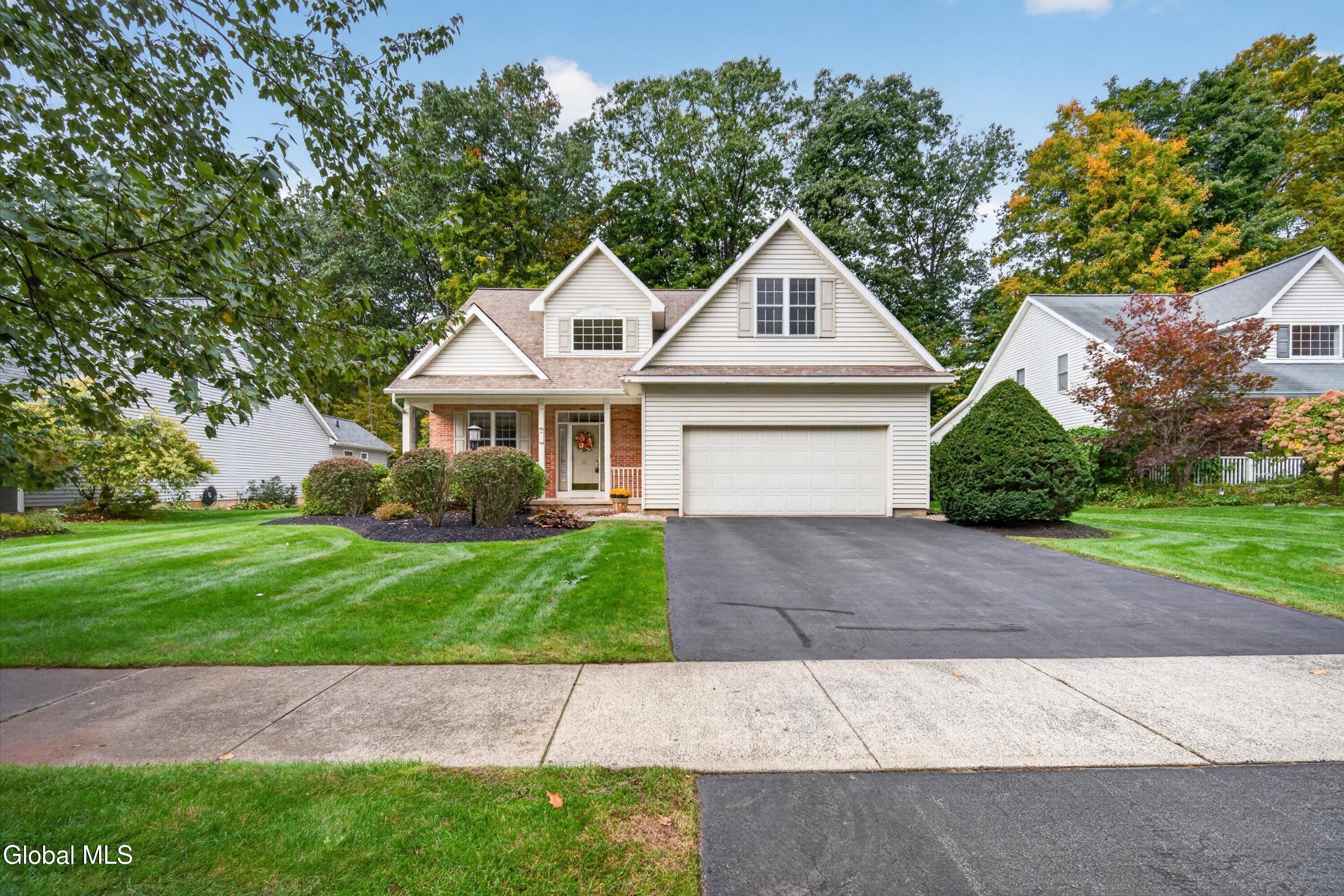 15 Julians Way Saratoga Springs NY 12866