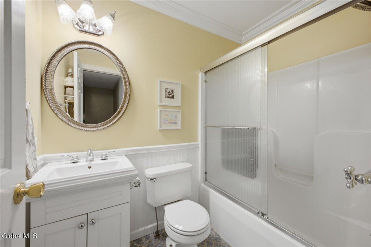 16 White Birch Lane Gansevoort NY 12831