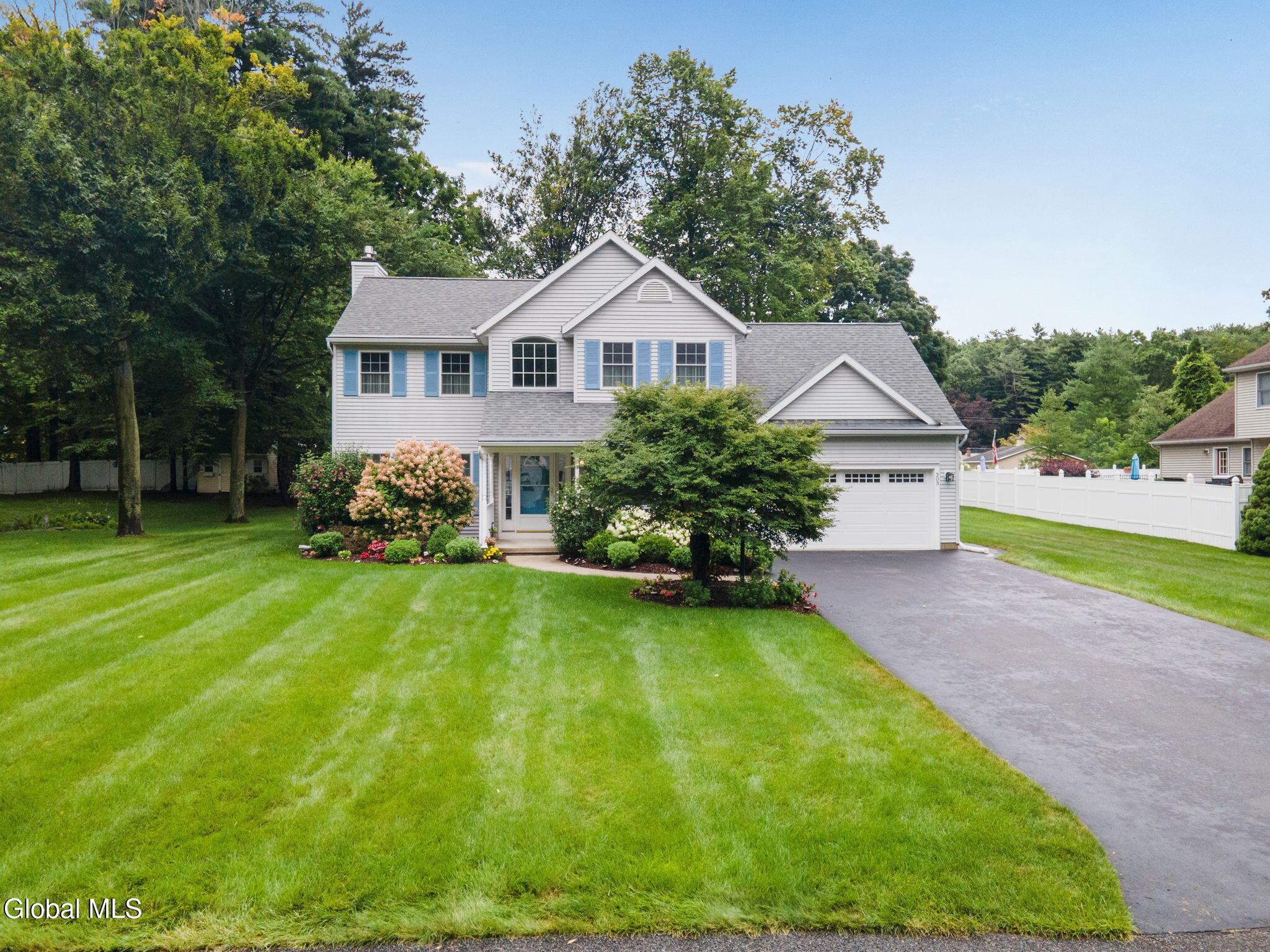 303 Partridgeberry Court Schenectady NY 12303