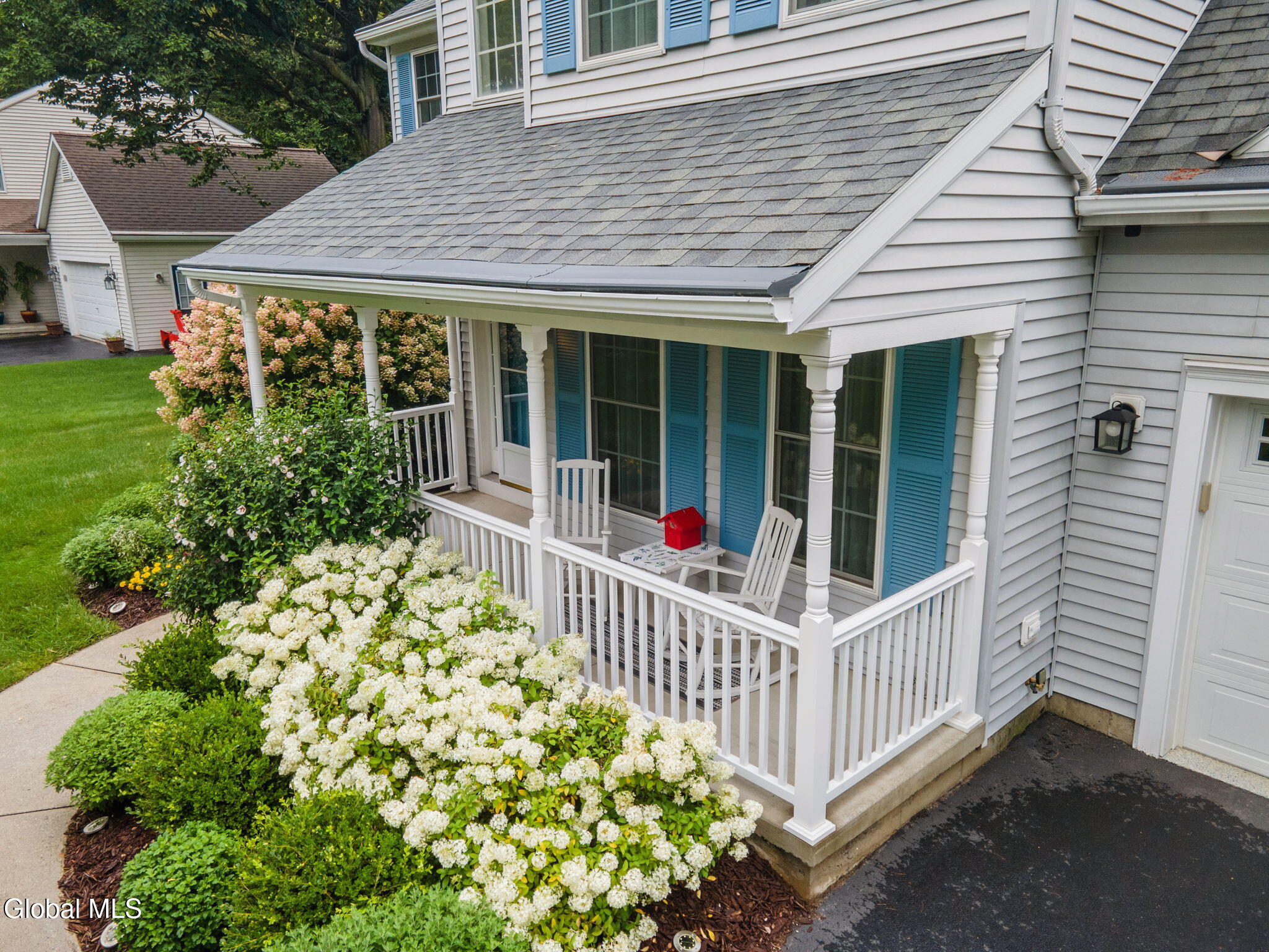 303 Partridgeberry Court Schenectady NY 12303