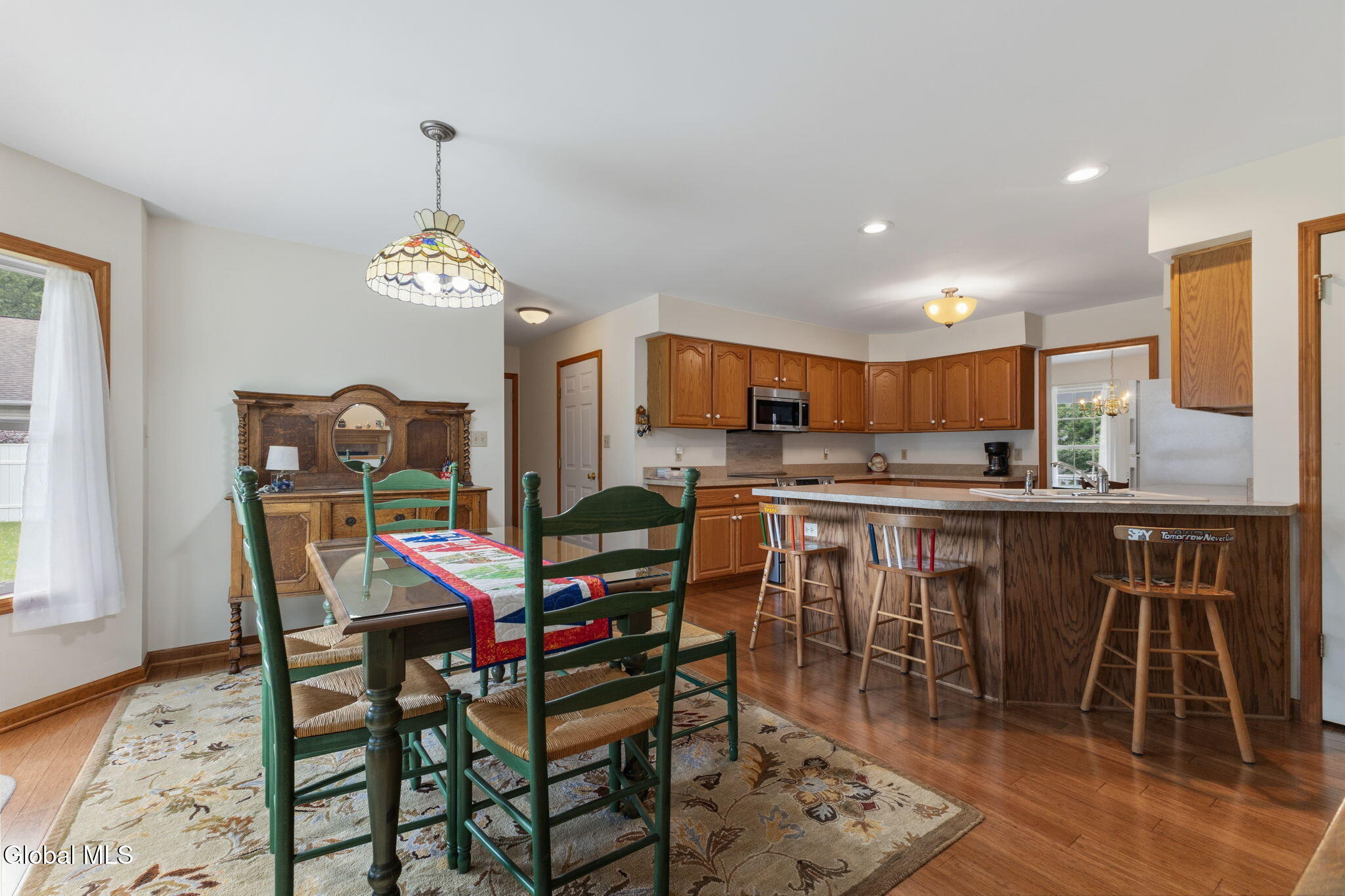 303 Partridgeberry Court Schenectady NY 12303