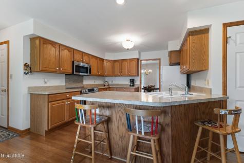 303 Partridgeberry Court Schenectady NY 12303