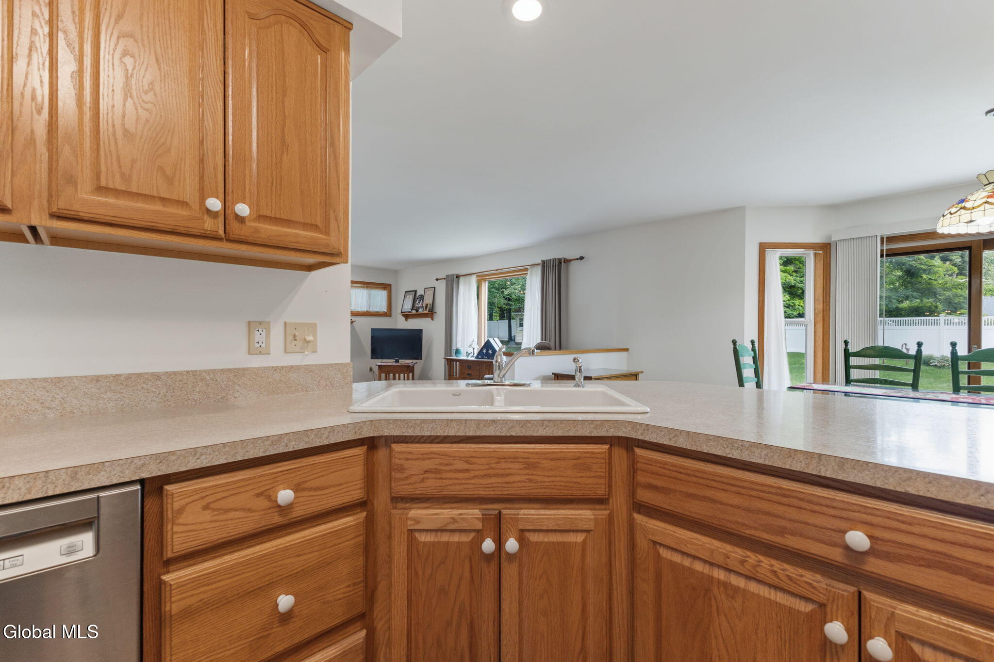 303 Partridgeberry Court Schenectady NY 12303
