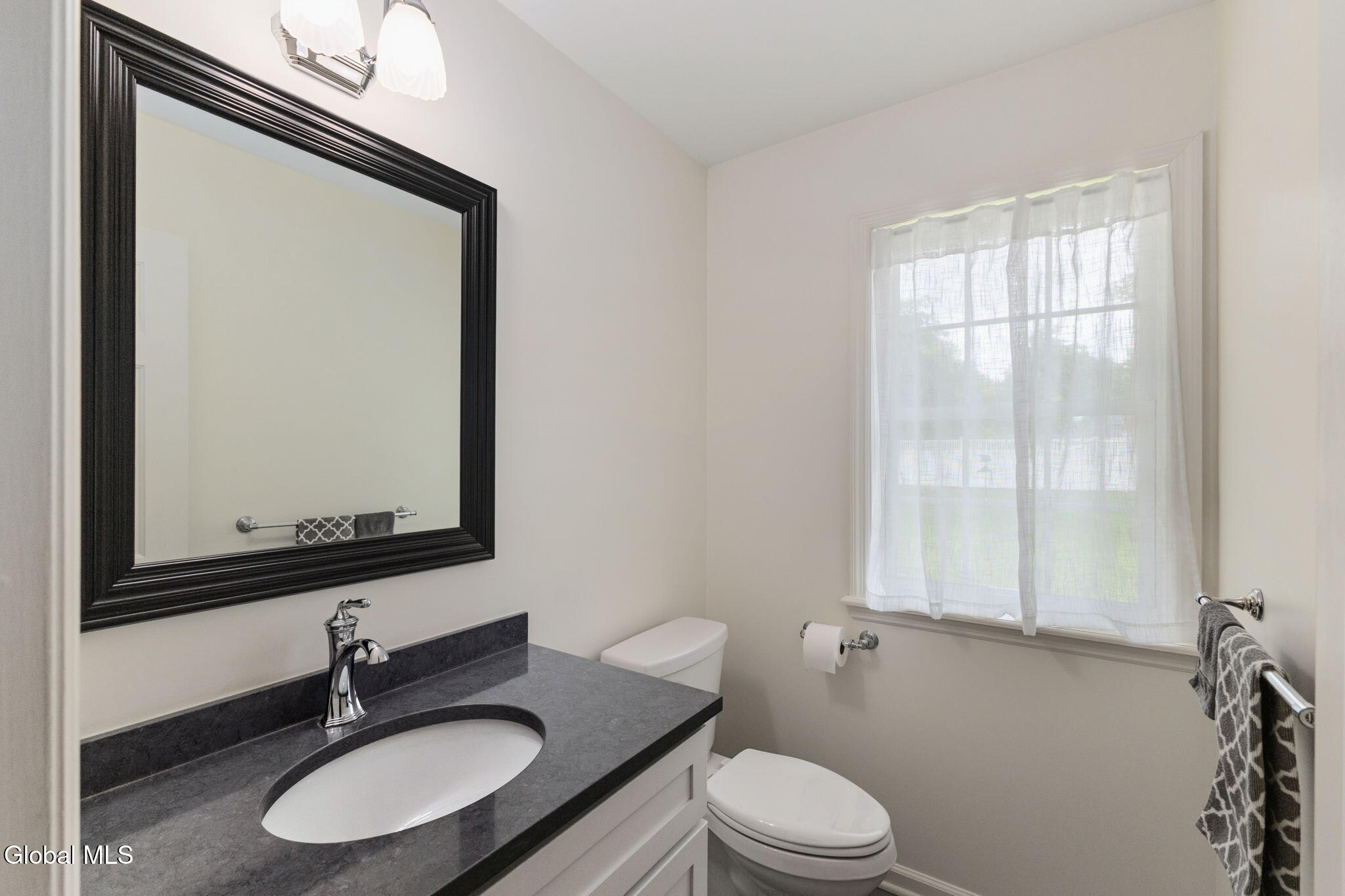 303 Partridgeberry Court Schenectady NY 12303