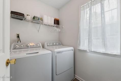 303 Partridgeberry Court Schenectady NY 12303