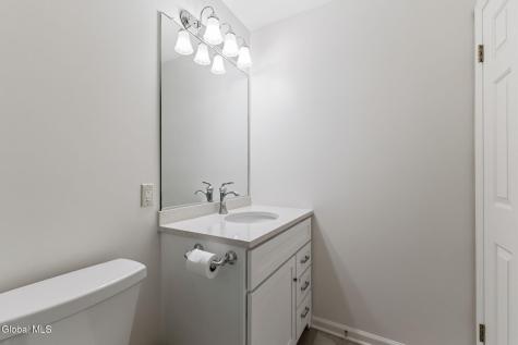 303 Partridgeberry Court Schenectady NY 12303