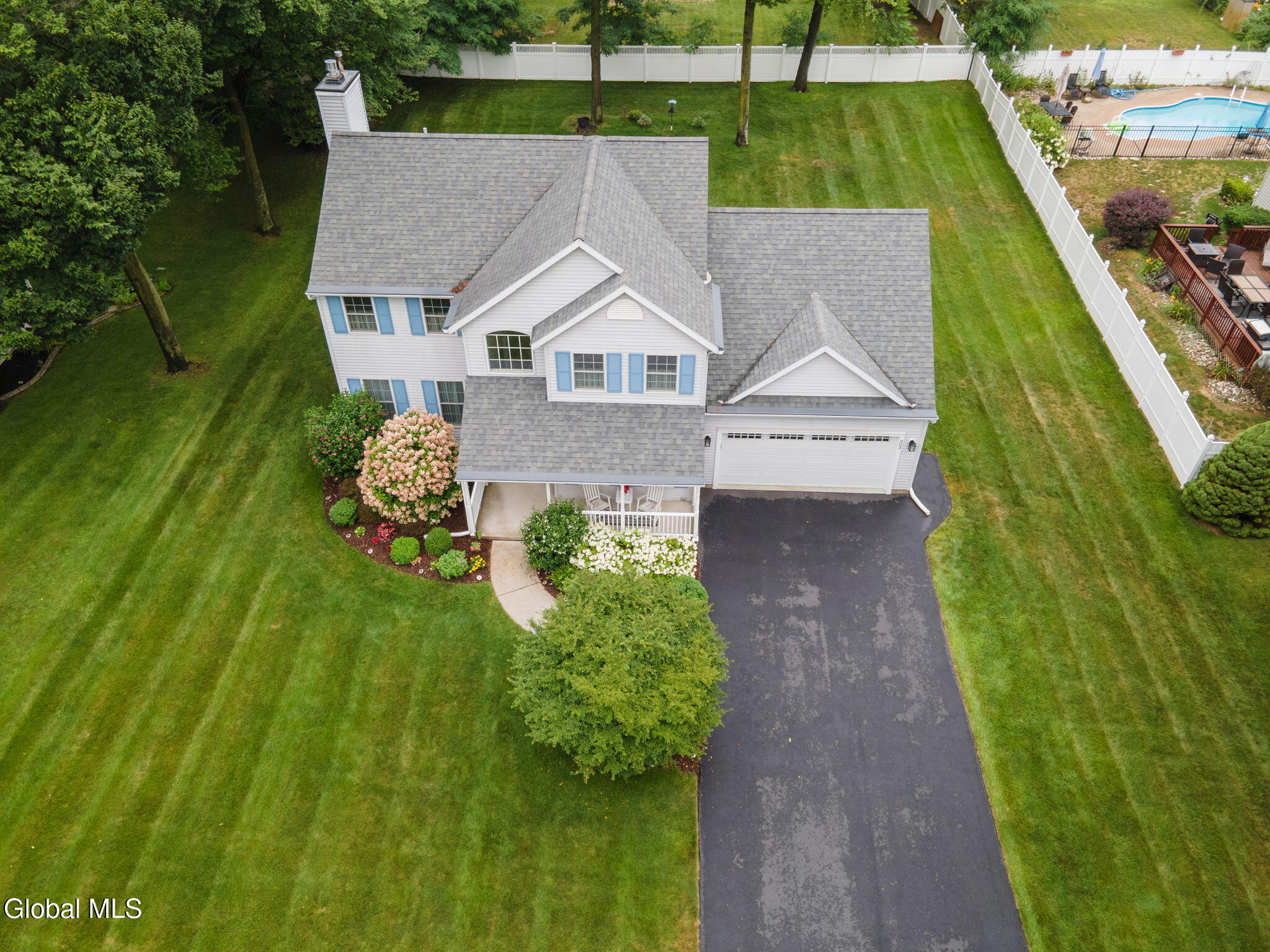 303 Partridgeberry Court Schenectady NY 12303