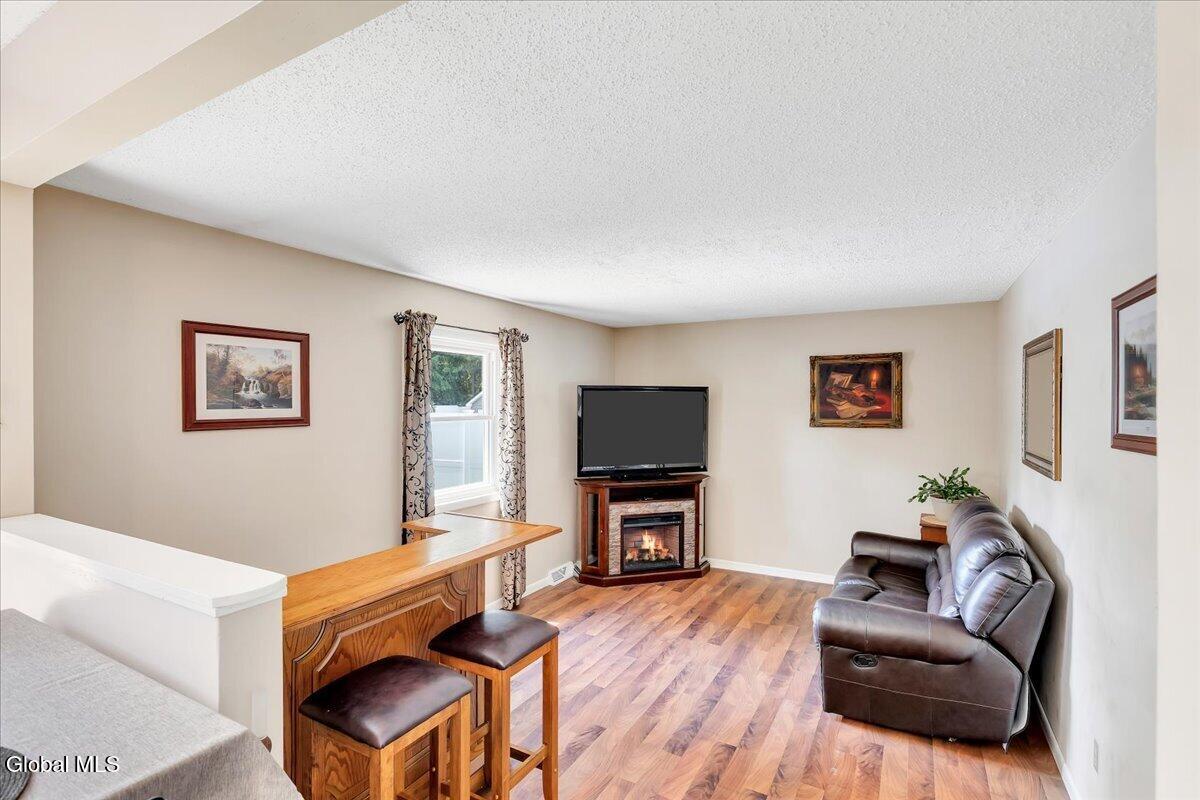 3007 Kirvin Lane Schenectady NY 12306