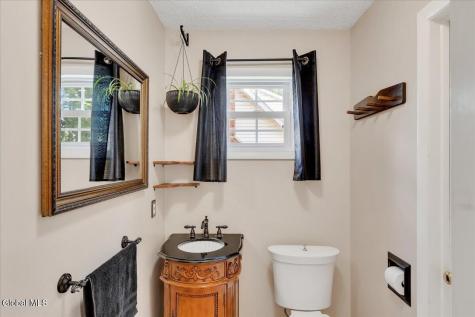 3007 Kirvin Lane Schenectady NY 12306