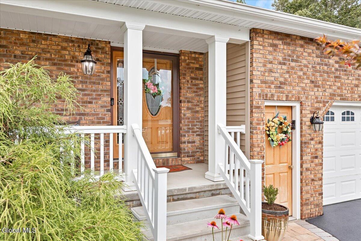 3007 Kirvin Lane Schenectady NY 12306