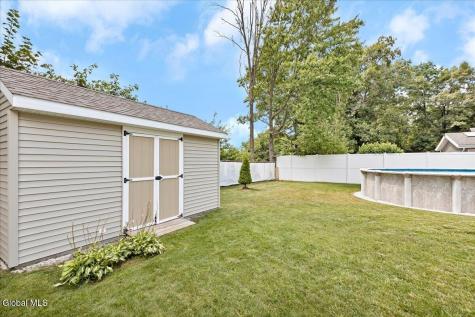 3007 Kirvin Lane Schenectady NY 12306
