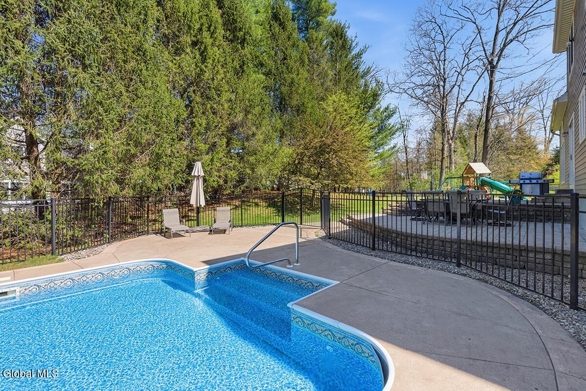 29 Fife Drive Slingerlands NY 12159