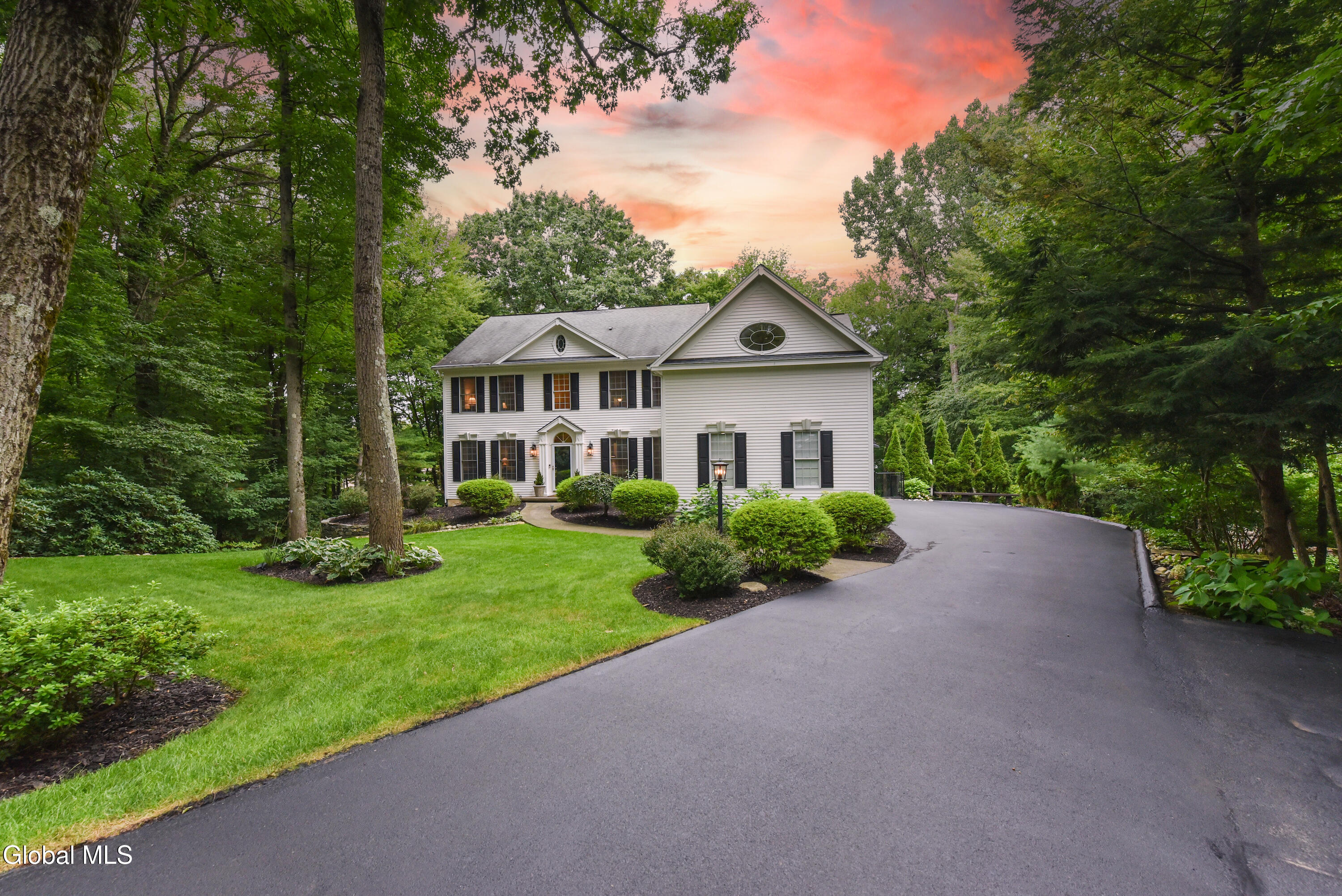 11 Wildwood Court Clifton Park NY 12065
