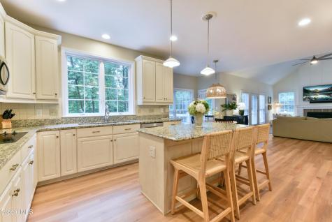 11 Wildwood Court Clifton Park NY 12065