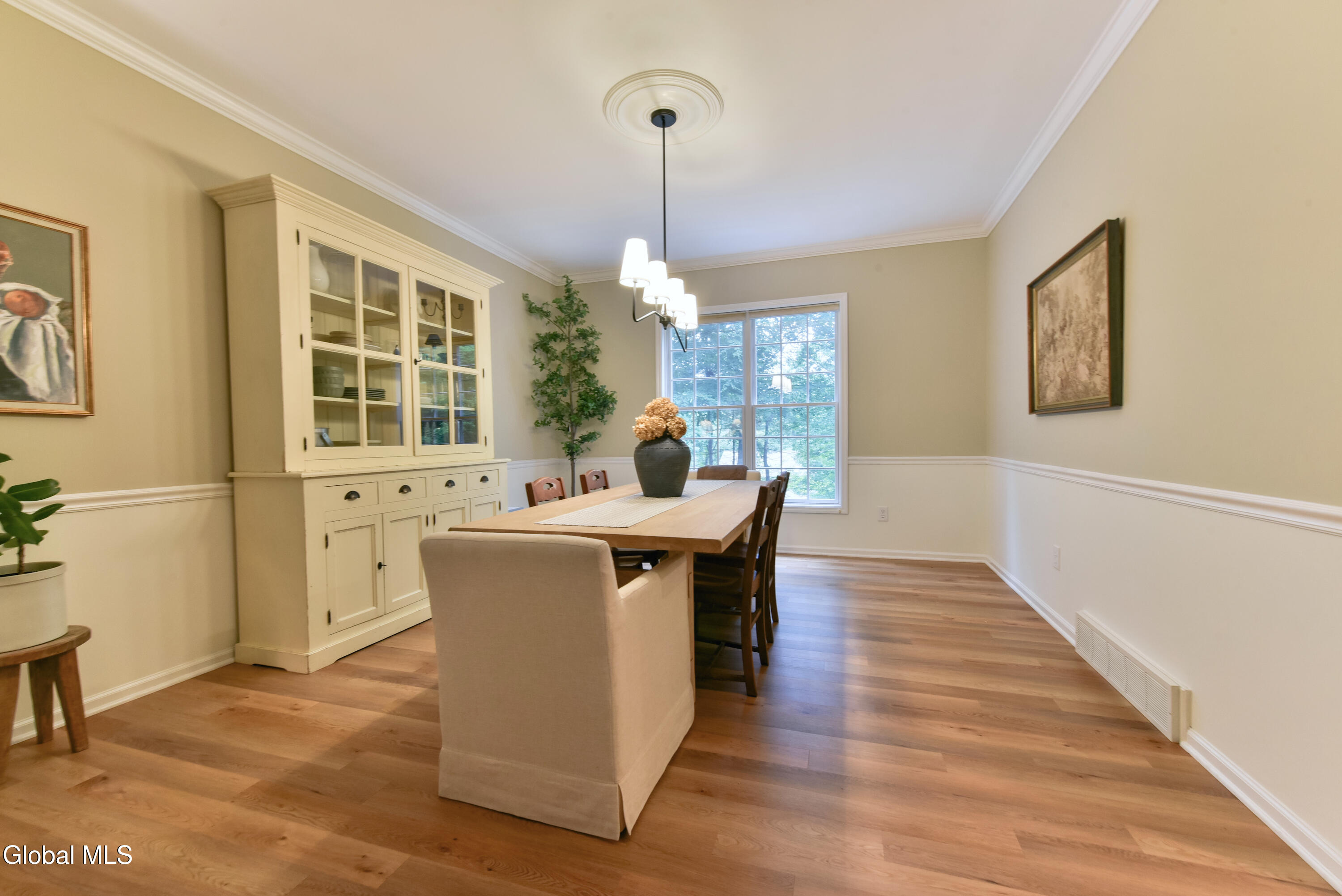 11 Wildwood Court Clifton Park NY 12065