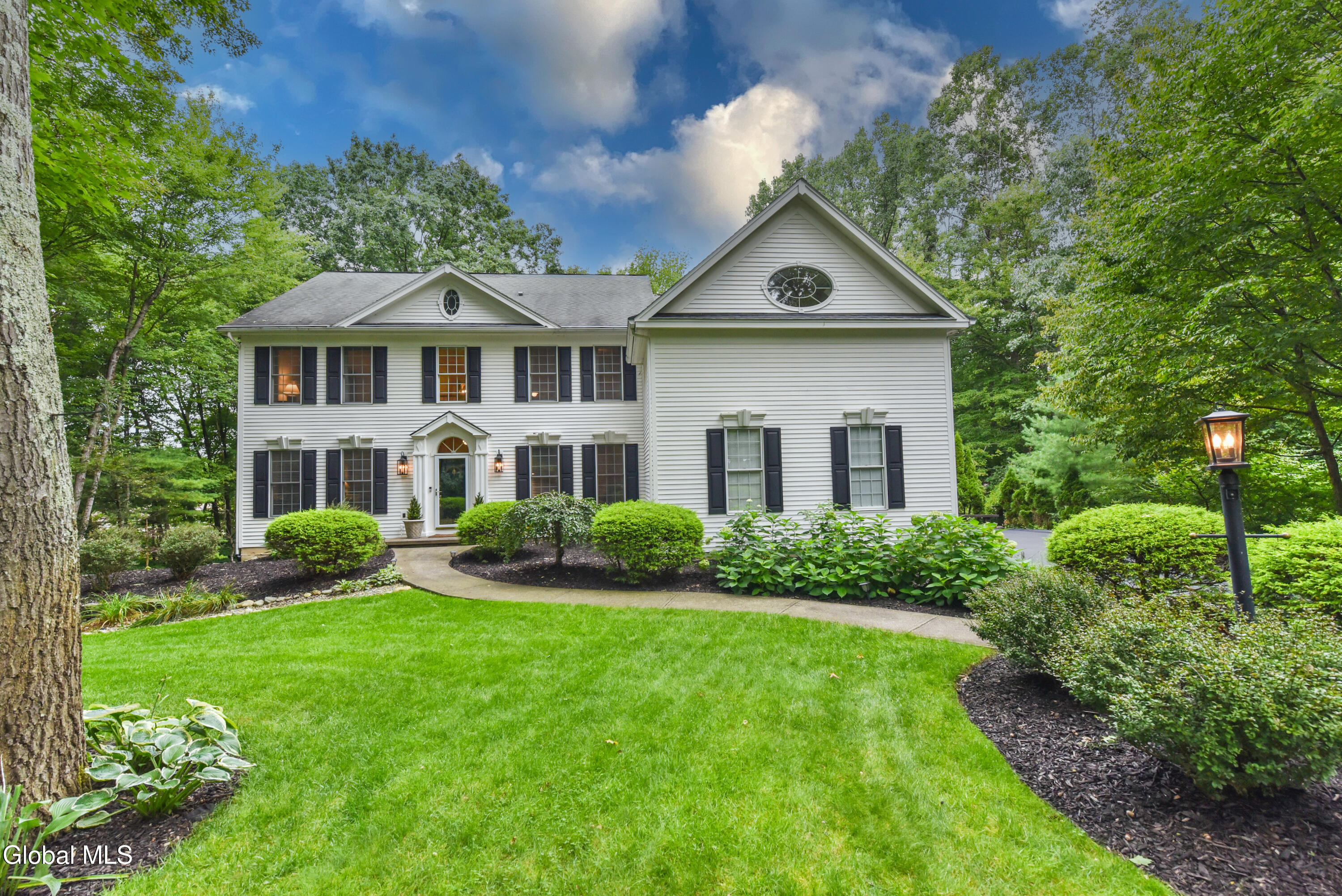 11 Wildwood Court Clifton Park NY 12065