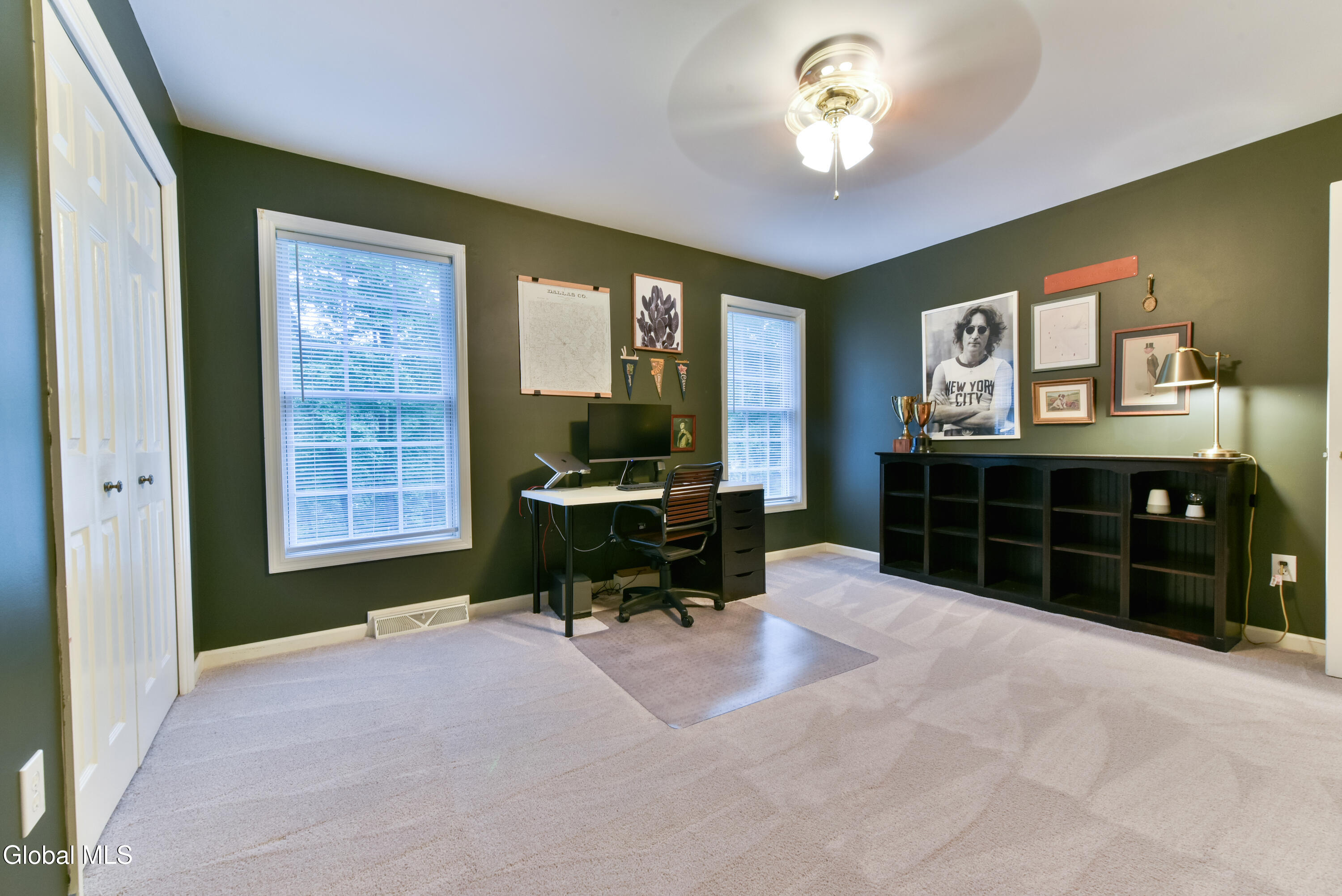11 Wildwood Court Clifton Park NY 12065