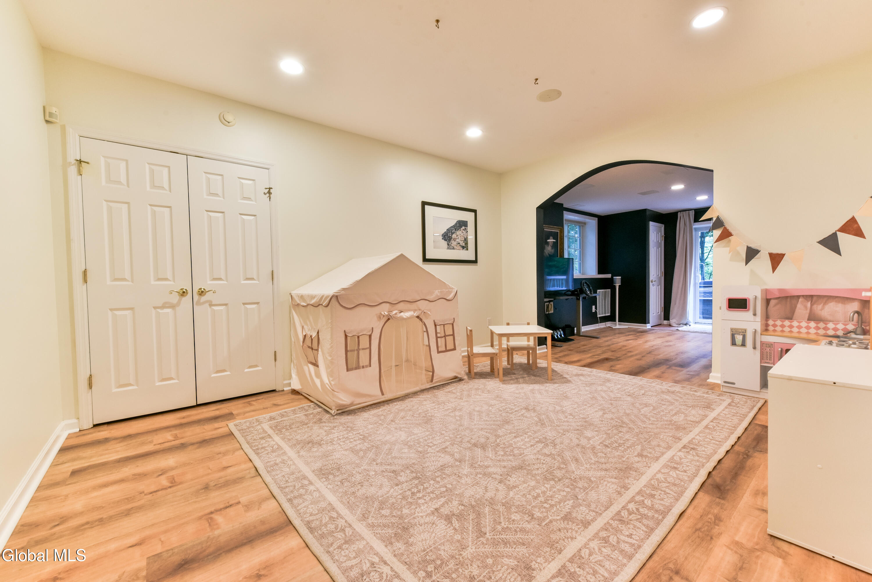 11 Wildwood Court Clifton Park NY 12065