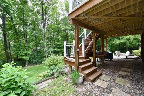 11 Wildwood Court Clifton Park NY 12065