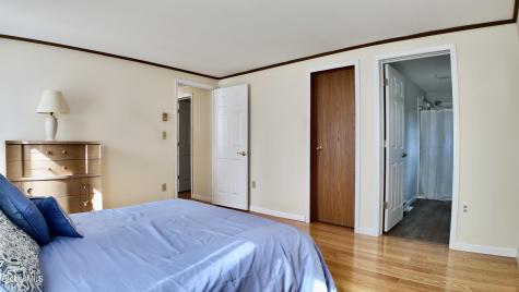 12 Amy Drive Moreau NY 12828