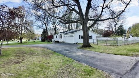 12 Amy Drive Moreau NY 12828