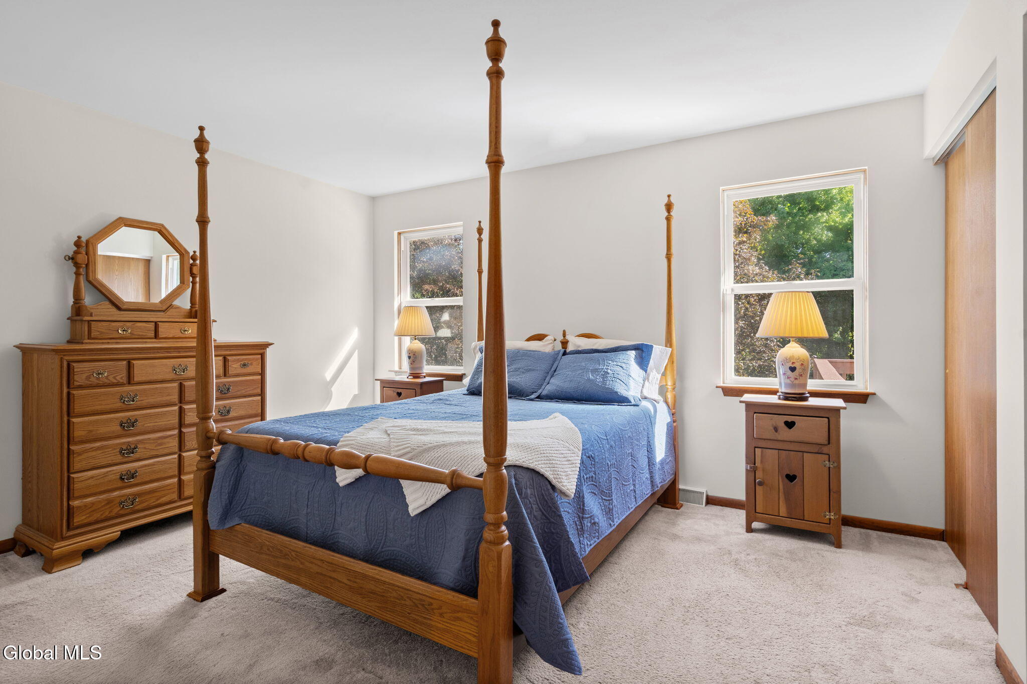 21 Wicken Square Colonie NY 12205