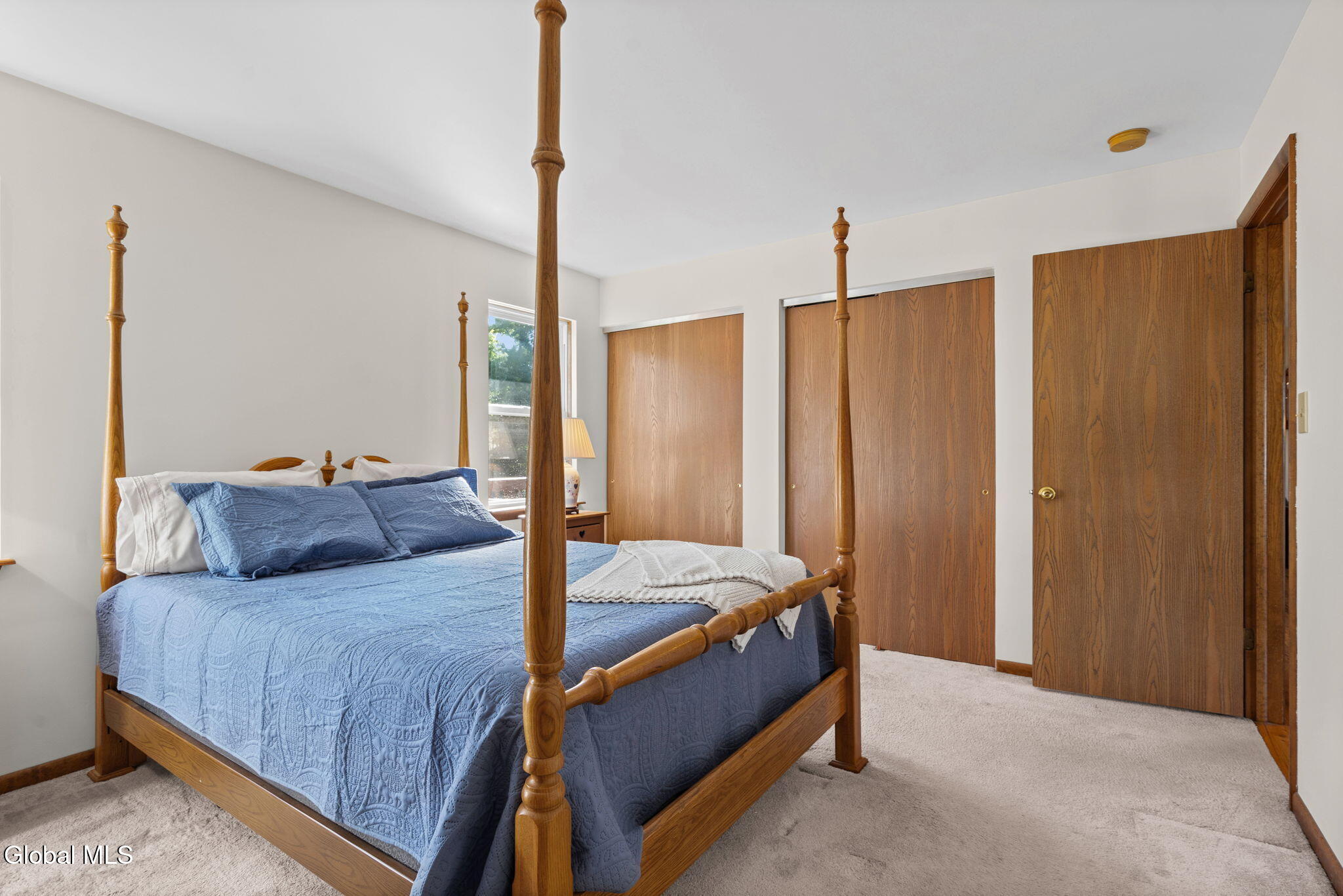 21 Wicken Square Colonie NY 12205