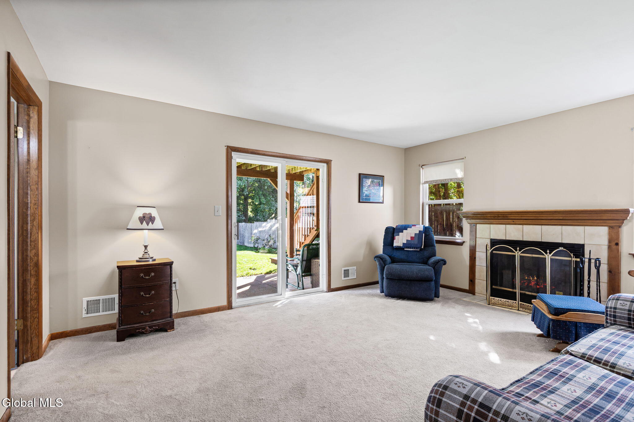 21 Wicken Square Colonie NY 12205