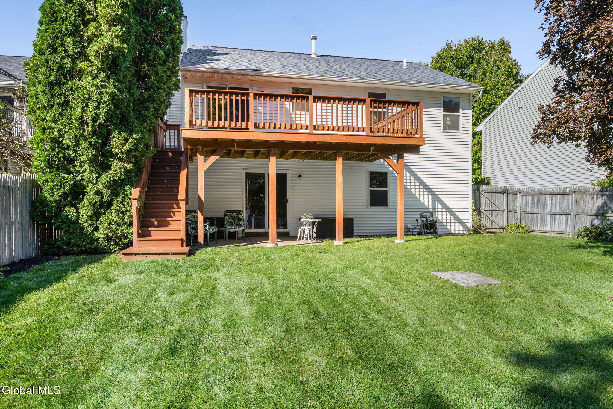 21 Wicken Square Colonie NY 12205
