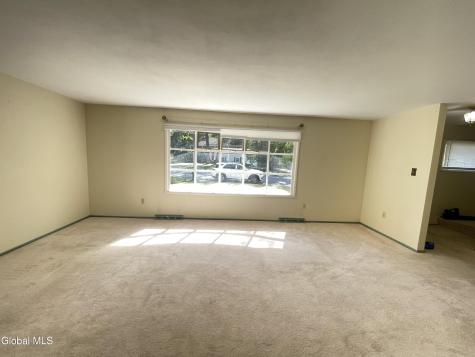 22 Farnam Place Albany NY 12205