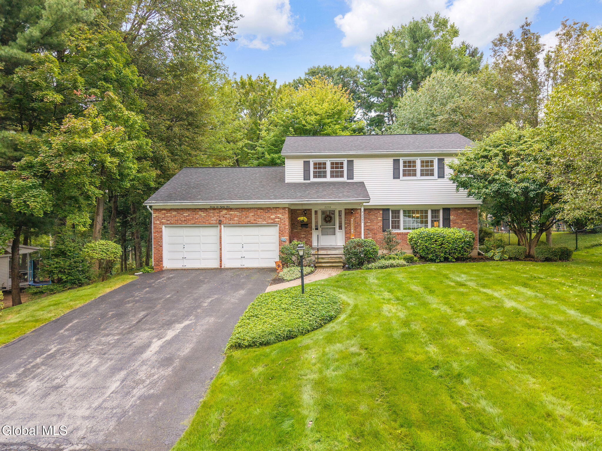 2284 Pinehaven Drive Niskayuna NY 12309