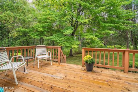 2284 Pinehaven Drive Niskayuna NY 12309