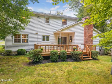 2284 Pinehaven Drive Niskayuna NY 12309