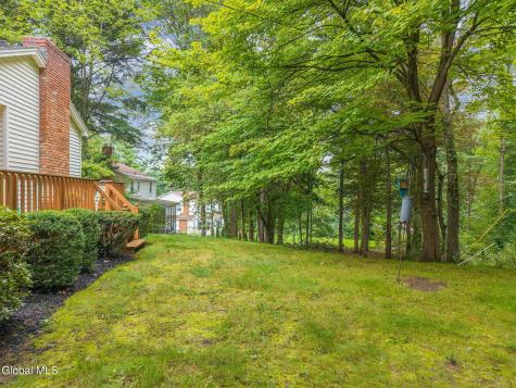 2284 Pinehaven Drive Niskayuna NY 12309