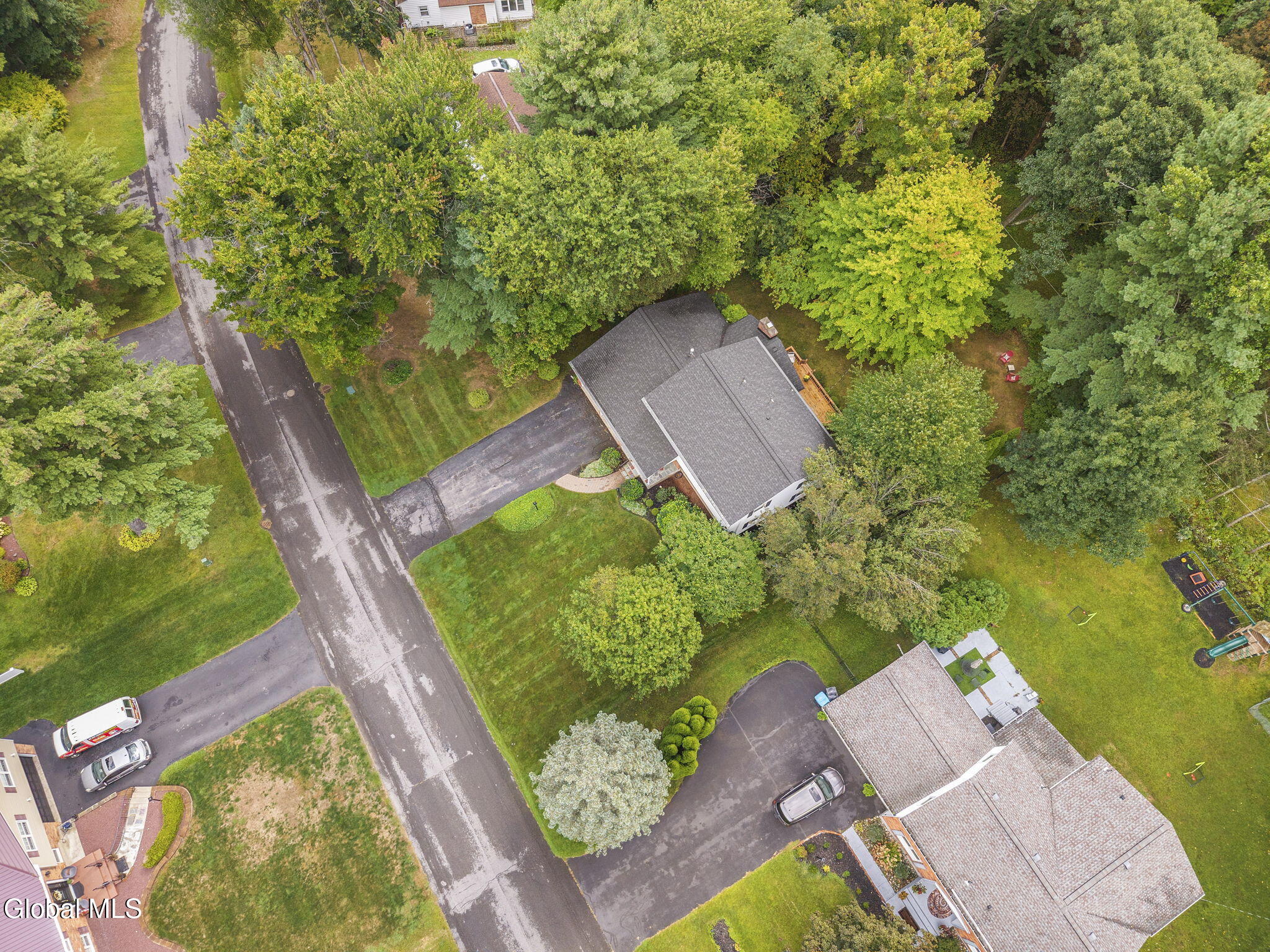 2284 Pinehaven Drive Niskayuna NY 12309