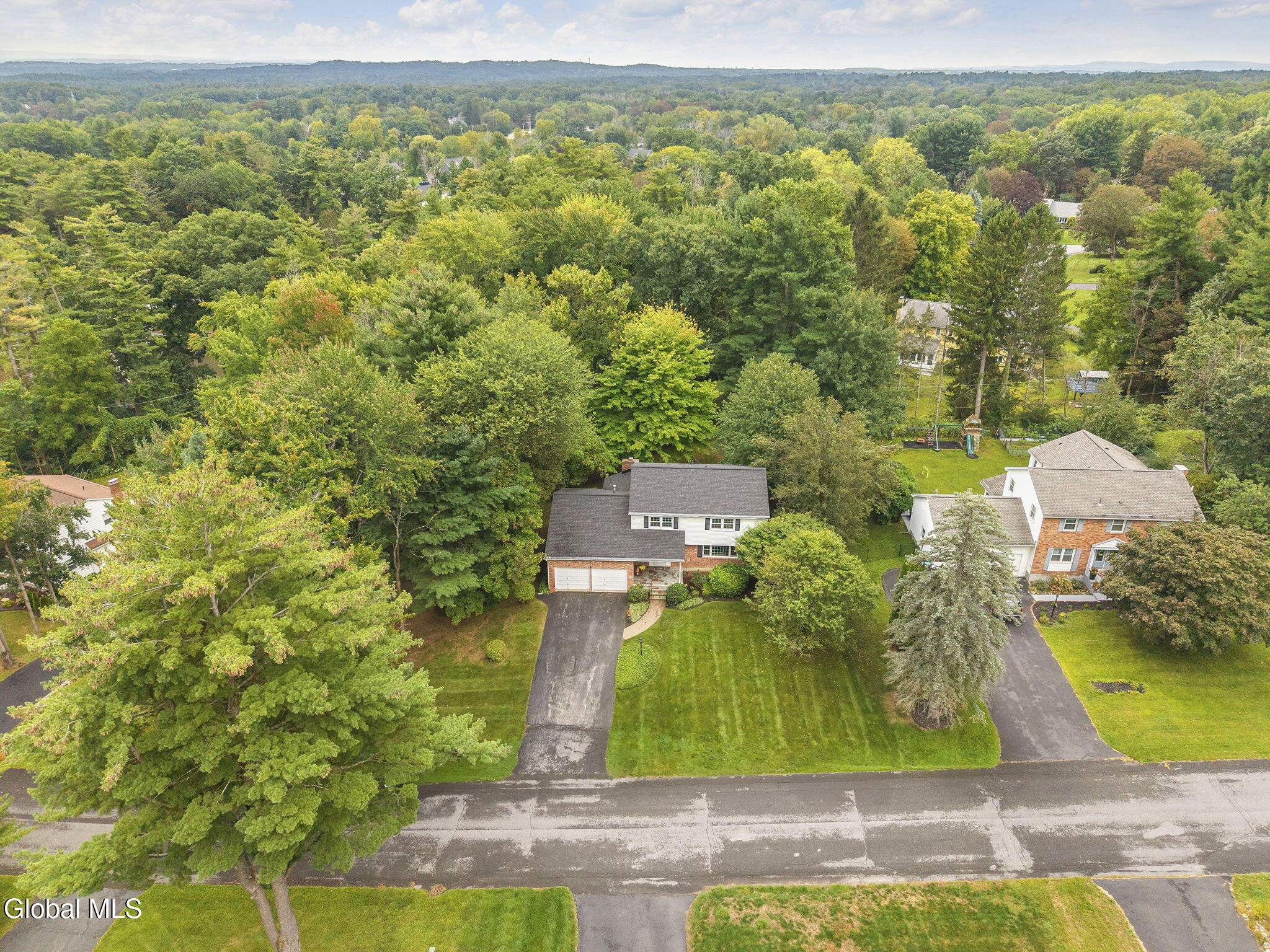 2284 Pinehaven Drive Niskayuna NY 12309