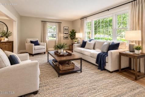 2284 Pinehaven Drive Niskayuna NY 12309