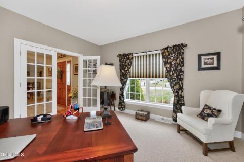 8 Addison Way Rexford NY 12148