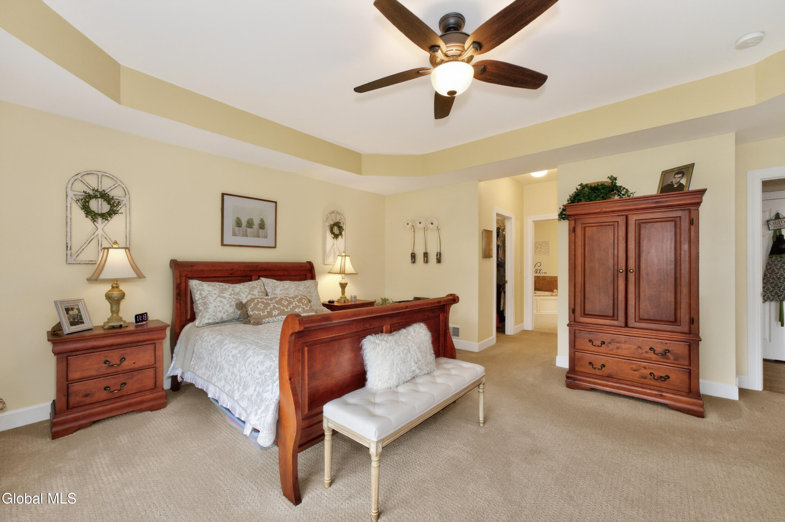 8 Addison Way Rexford NY 12148