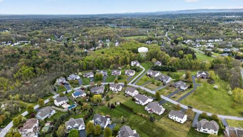 8 Addison Way Rexford NY 12148